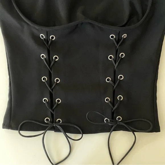 Princess Polly Top - Picture 3 of 10